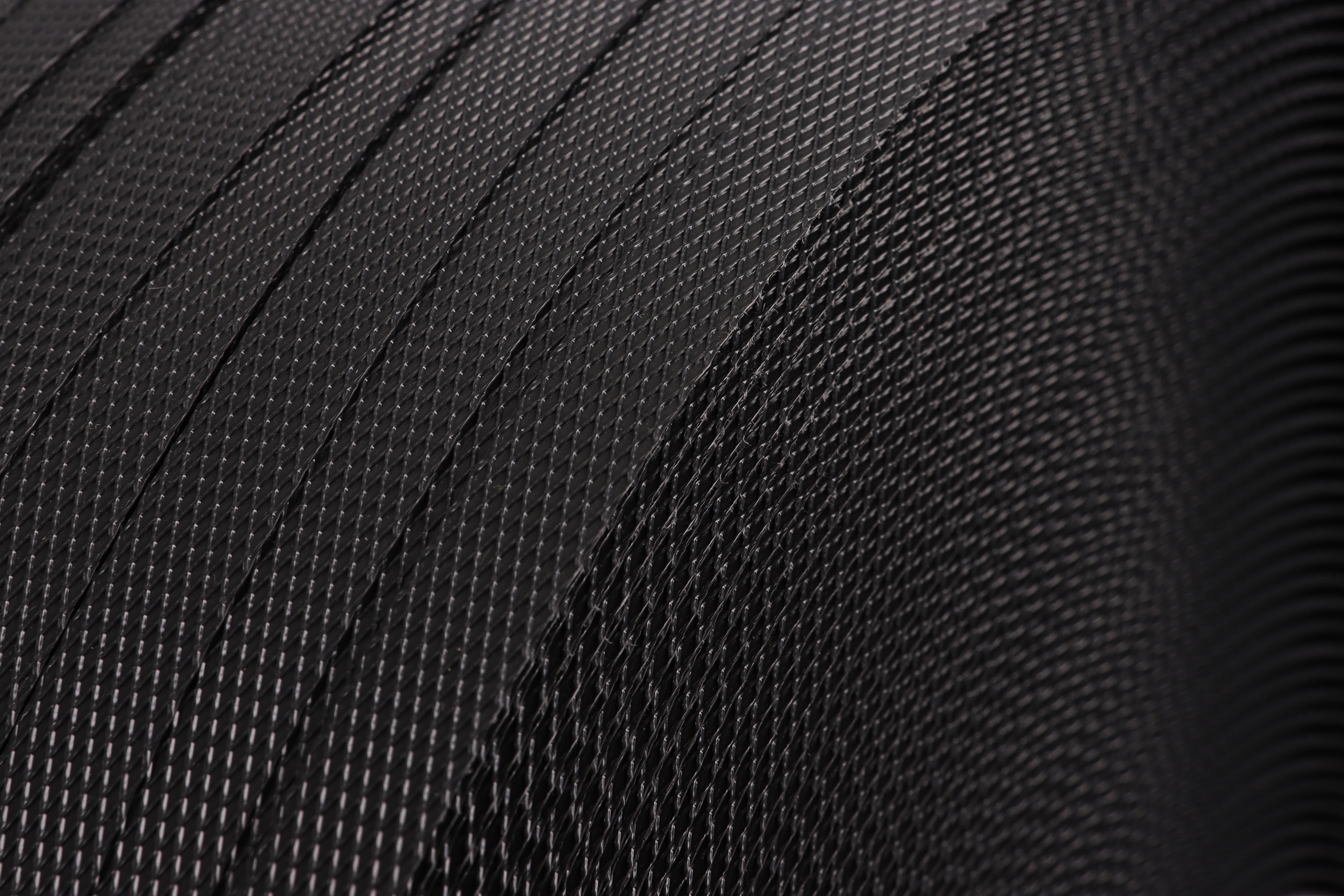 PP-Band Schwarz, 12x0,55mm, 200mm Kern, Reisskraft ca. 133kg, 3.000m pro Rolle