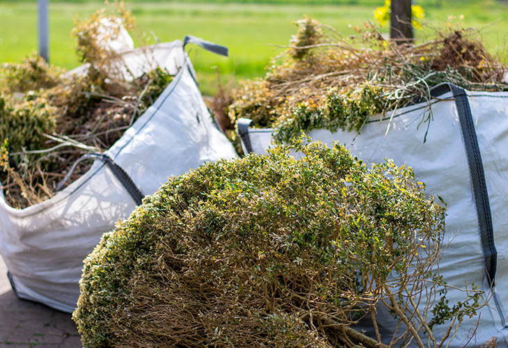 Big Bags fuer Gartenabfaelle